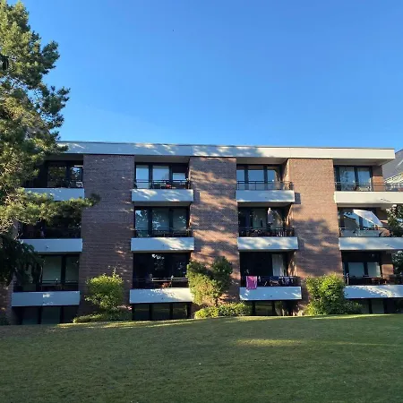 50-meter-bis-zum-strand-luetje-loge 아파트